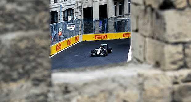 gp-europa-f1-2016-lewis-hamilton