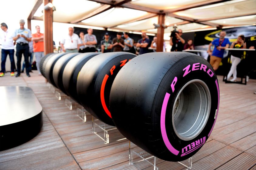 formula1-2017-gp-azerbaijan-gomme-scelte