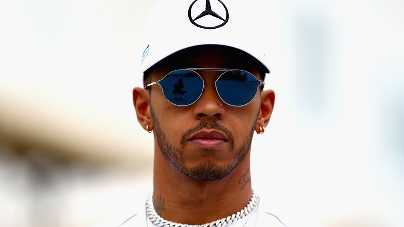 formula1-2017-gp-azerbaijan-lewis-hamilton
