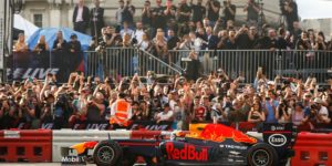 formula1-2017-gp-gran-bretagna-daniel-ricciardo
