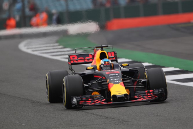 formula1-2017-gp-gran-bretagna-daniel-ricciardo-qualifiche