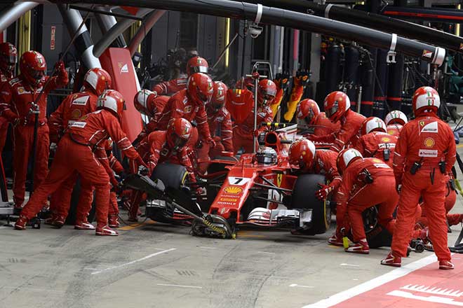 gp inghilterra kimi raikkonen pirelli.jpg