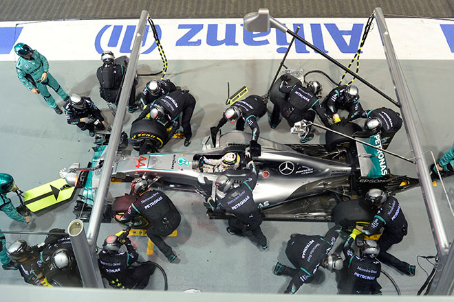 Pit Stop Gp Singapore f1 Pirelli