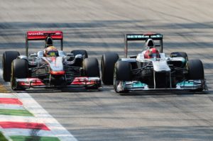 Record breaker: Lewis Hamilton all'inseguimento di Schumacher
