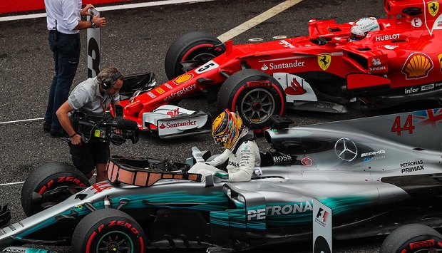 f1 gp giappone mercedes hamilton pole