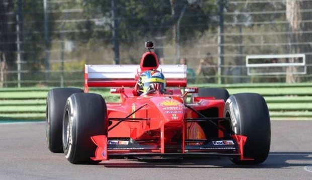 Classic F1: Imola protagonista per due giorni con il rombo delle Ferrari clienti