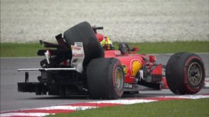 Il cambio della Ferrari di Vettel è uscito indenne dal botto con Stroll
