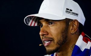 Lewis Hamilton non ha intenzione di lasciare la Formula 1, anzi vuole prolungare il suo contratto con la Mercedes a breve