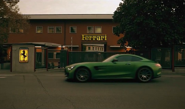 La Freccia d'Argento beffa Maranello... con classe e malizia
