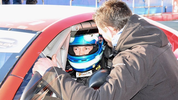 Daniil Kvyat prova una NASCAR Euro Series