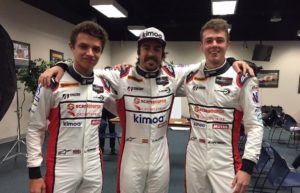 Fernando Alonso non vede l'ora di disputare il test Roar e poi la 24 ore di Daytona. Ormai è tutto pronto e sia lui che i tifosi, sono pronti per iniziare questa nuova avventura!