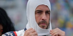 Eric Boullier non solo ritiene positiva la partecipazione al WEC di Fernando Alonso, ma crede anche che le gare di resistenza possano aiutarlo ad avere meno distrazioni e tentazioni. Secondo il Team Principal della McLaren, il pilota spagnolo è prontissimo per questa nuova avventura, ma su questo avevamo dubbi?
