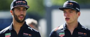 Daniel Ricciardo ha affermato che Max Verstappen è stato l'unico tra i suoi compagni di squadra, in grado di sfidarlo. L'australiano ha tirato una frecciatina a Sebastian Vettel?
