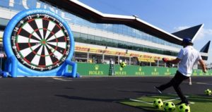 Secondo Fernando Alonso la maggiore distribuzione dei punti eliminerebbe i momenti magici della Formula 1, perciò solo i primi dieci piloti dovrebbero continuare ad avere l'esclusività di ottenere i punti