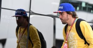 Fernando Alonso ha smentito le voci che credevano che in casa McLaren si siano consultati con lui, prima di avviare la ristrutturazione tecnica, inoltre ha anche analizzato i problemi di prestazione della monoposto