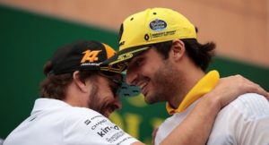 Sainz chiede aiuto ad Alonso in vista del suo passaggio in McLaren