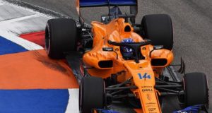 Fernando Alonso racconta le sue qualifiche ed i motivi per cui è sceso in pista, pur avendo una penalità da scontare per la sostituzione del motore e spiega che sarà importante saper gestire le mescole in gara. Riuscirà ad entrare nella zona punti?