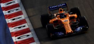 Il venerdì a Singapore è stato positivo e produttivo per Fernando Alonso che è già concentrato al 100% per la qualifica. Lo spagnolo vuol tentare il tutto per tutto per ottenere punti preziosi per la McLaren e per riscattarsi da due weekend di gara parecchio difficili, ci riuscirà?