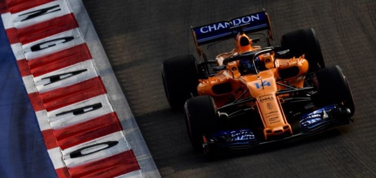 Il venerdì a Singapore è stato positivo e produttivo per Fernando Alonso che è già concentrato al 100% per la qualifica. Lo spagnolo vuol tentare il tutto per tutto per ottenere punti preziosi per la McLaren e per riscattarsi da due weekend di gara parecchio difficili, ci riuscirà?