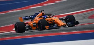 Un Fernando Alonso mai banale e sempre sul pezzo. Lo spagnolo analizza la qualifica disputata, torna a parlare del suo futuro lasciando una porta aperta in Formula 1 per il 2020 e nega di aver acquisito i diritti televisivi per trasmettere l'Indycar in Spagna. Ma cosa farà nel 2019?