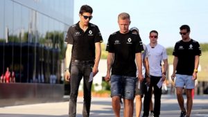 Kevin Magnussen e Esteban Ocon