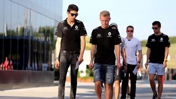 Kevin Magnussen e Esteban Ocon
