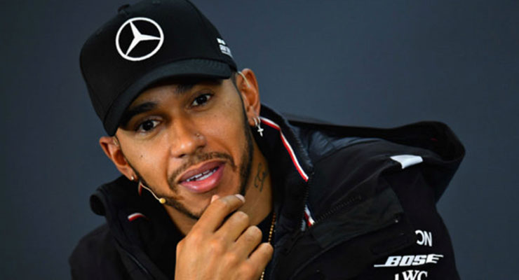 Formula 1 | Lewis Hamilton: "Molti bambini che corrono non hanno un'istruzione adeguata!"