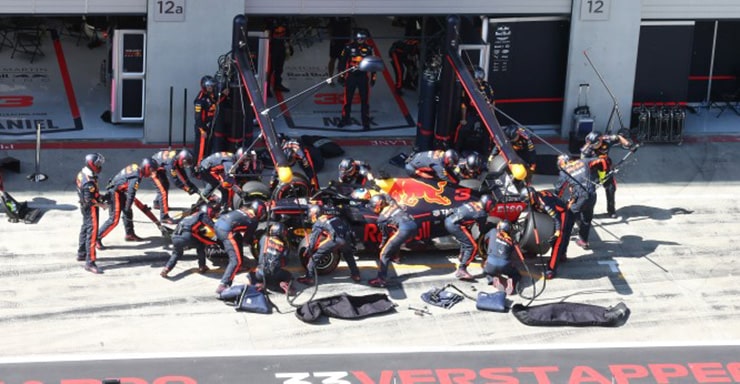 Pirelli: dubbi sui cambiamenti dei pit stop