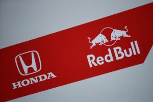 Red Bull: "Honda ha fatto notevoli passi avanti"