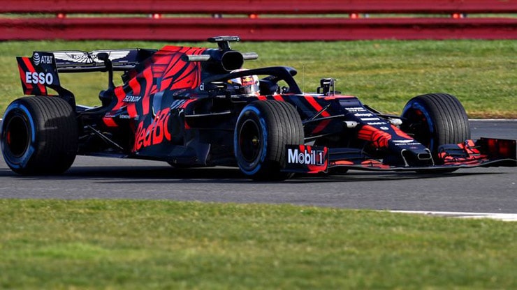 Verstappen: "RB15, prime sensazioni molto positive"