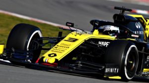 ricciardo winter test