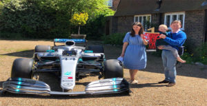 Mercedes Lewis Hamilton regalo