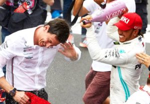 Wolff: "Abbiamo sagliato, ma Lewis ha fatto un lavoro incredibile"