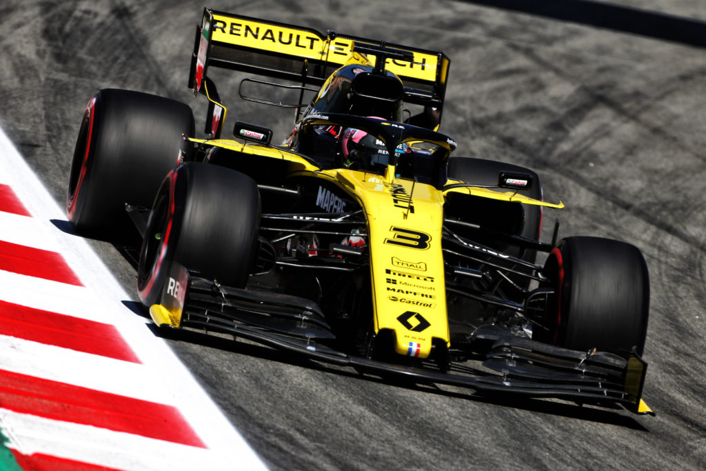 Daniel Ricciardo Renault F1 Team RS19.