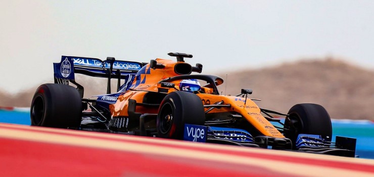 Fernando Alonso Test Pirelli Bahrain McLaren
