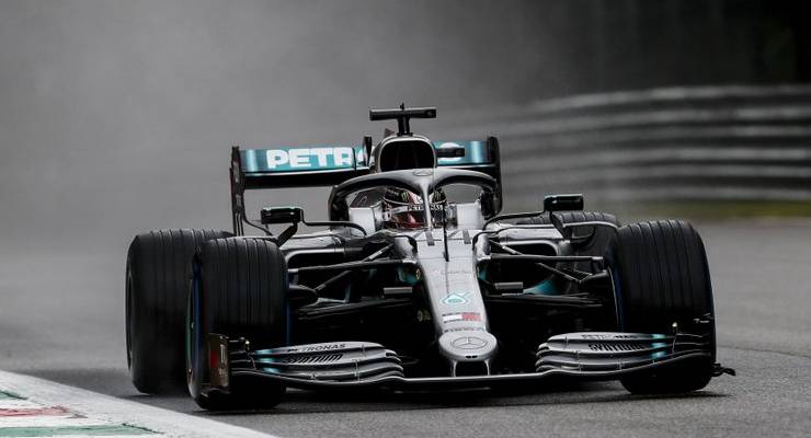 Mercedes 2021