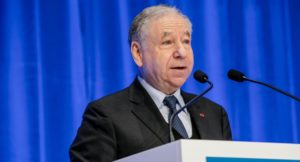 Jean Todt fa visita da Schumacher