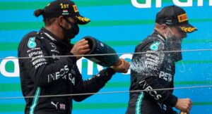 Hamilton e Bottas sfidano Toto Wolff