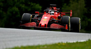 Vettel Irvine critica Ferrari