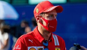 Vettel all'Aston Martin ma lo stipendio è dimezzato