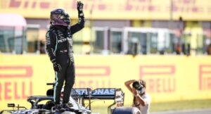 GP Toscana, ordine d'arrivo spoglio; 8 ritiri