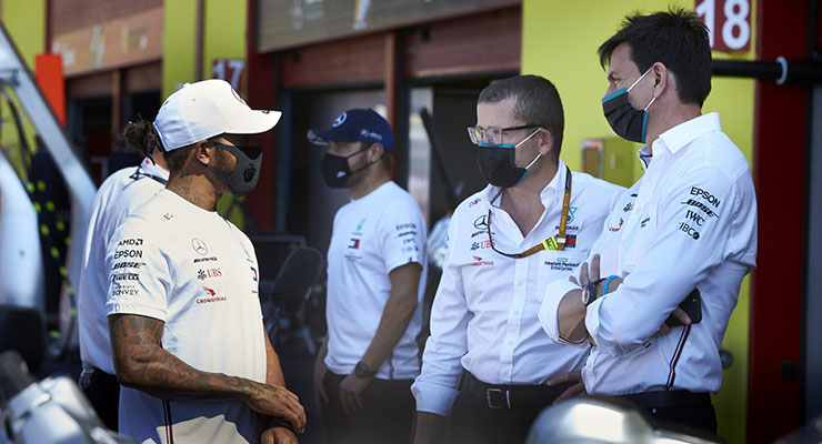 Wolff: "Mercedes in vendita? Mera speculazione"