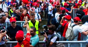 La parola pazienza non esiste nel dizionario dei tifosi Ferrari