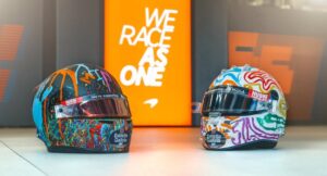 GP Eifel Sainz Norris casco speciale