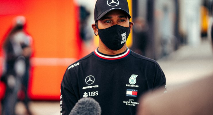 Hamilton ha vari dubbi inerenti al rinnovo con Mercedes