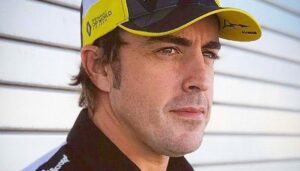 Fernando Alonso pilota a 360°
