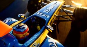 Alonso torna al volante della R25 ad Abu Dhabi