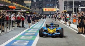 Alonso spiega le sensazioni provate a bordo della Renault R25