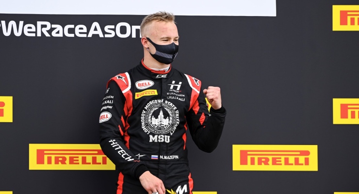 Mazepin, in Formula 1 con bandiera neutrale