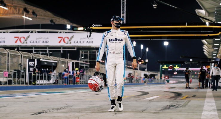 Mercedes punta Russell per sostituire Hamilton
